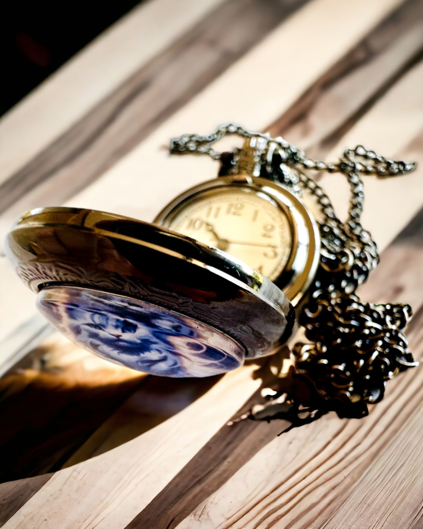 Montre de Poche "Chatte Stellaire" avec Gravure Personnalisable, 2 variantes de couleur au choix