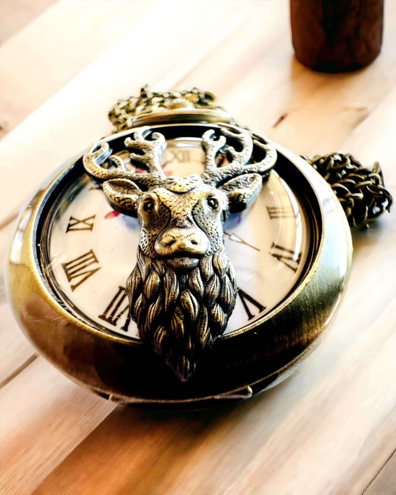 Montre de poche Gardien de la Forêt - Élégante montre avec motif de cerf, possibilité de personnalisation par gravure