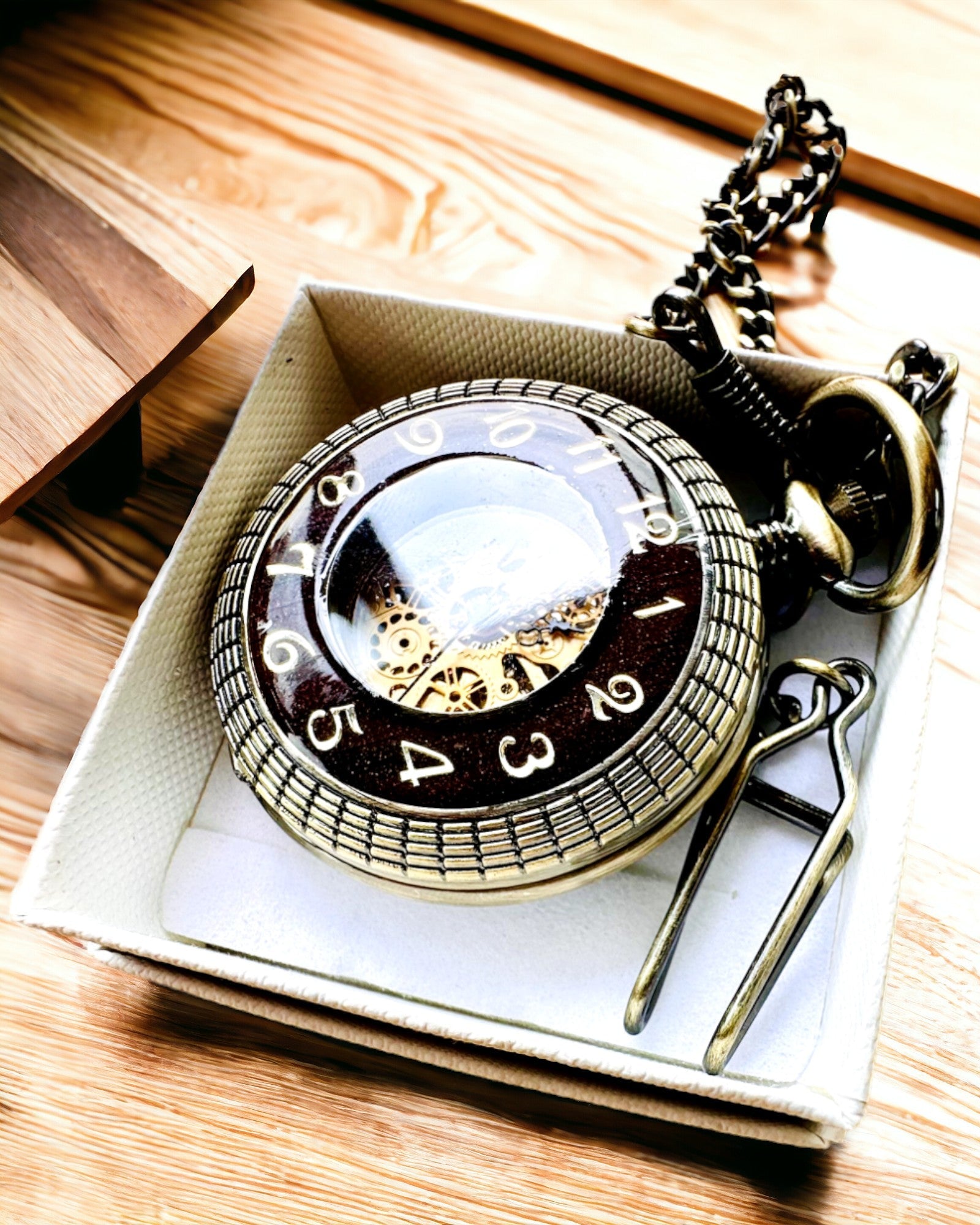 Pocket watch "Retro Elegance", customizable with engraving