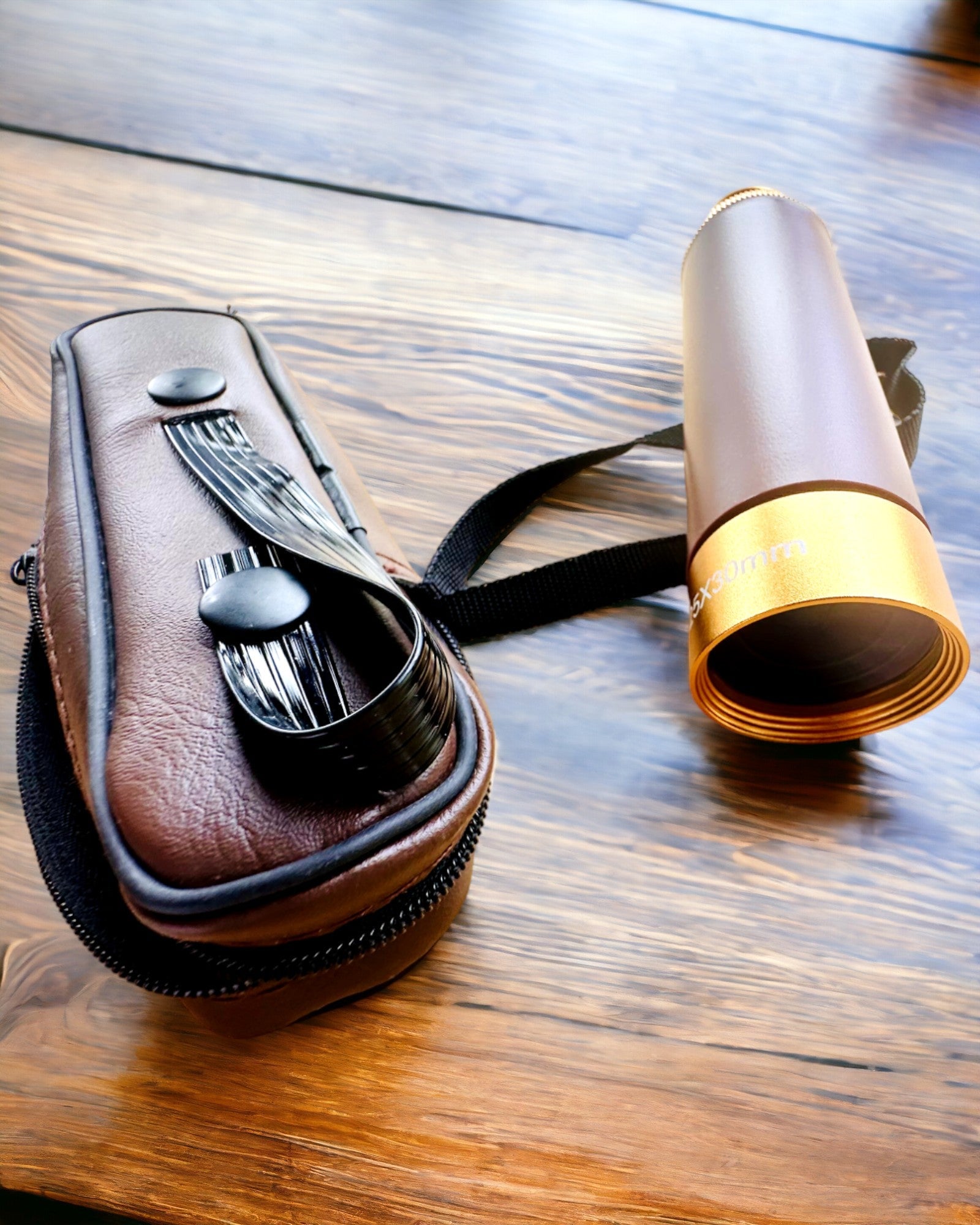 Monoculaire Verrekijker Explorer 25x30 - Draagbare, Opvouwbare Handtelescoop, mogelijkheid tot personalisatie met gravure