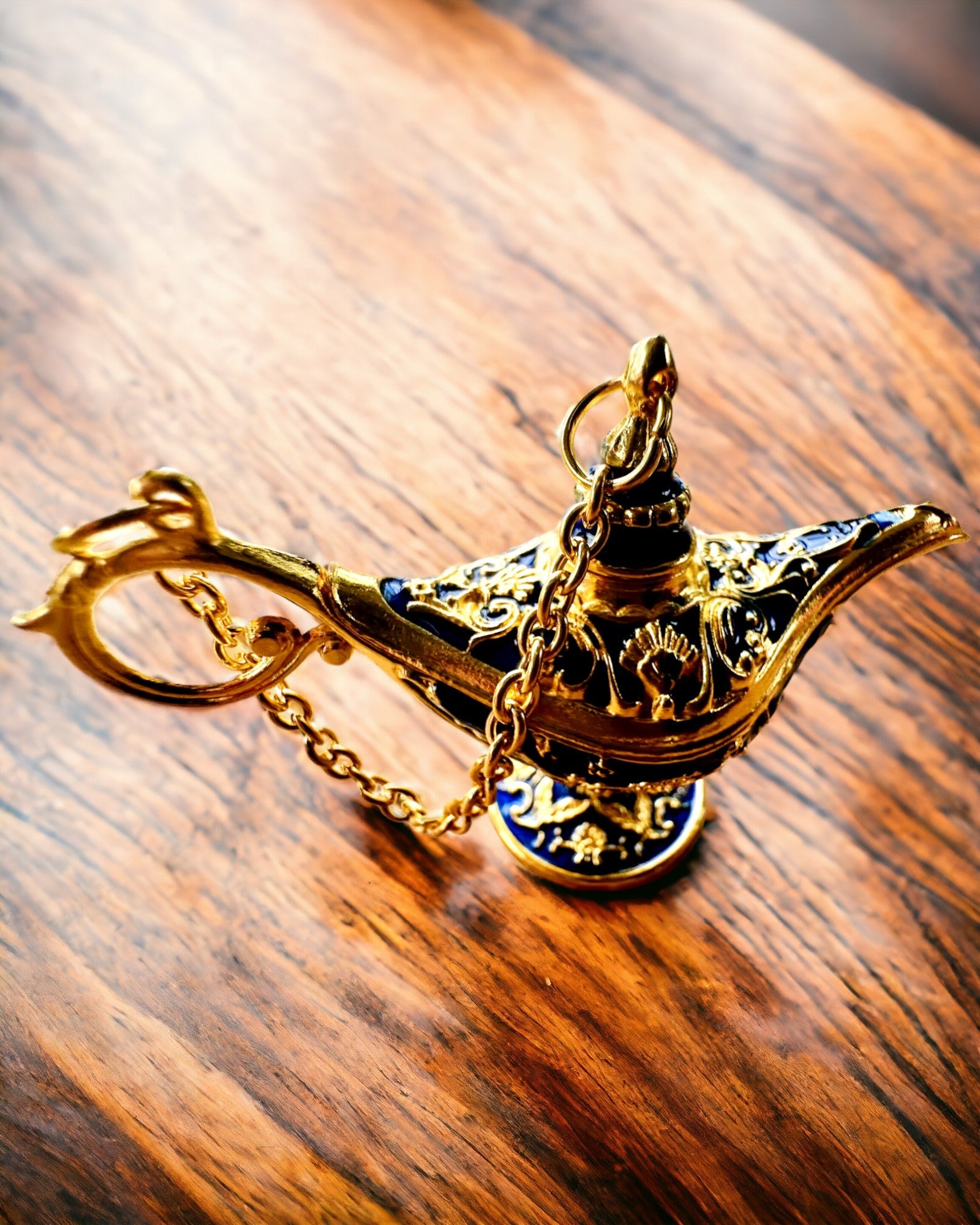 Petite lampe magique d'Aladin de 4 cm, porte-clés, 6 variantes de couleur - Souvenirs Enchantés, personnalisation par gravure