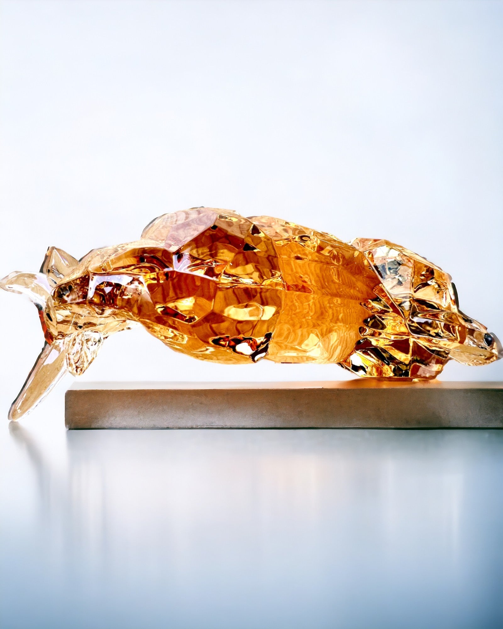 Statue "Złoty Byk" en résine, design transparent, possibilité de personnalisation