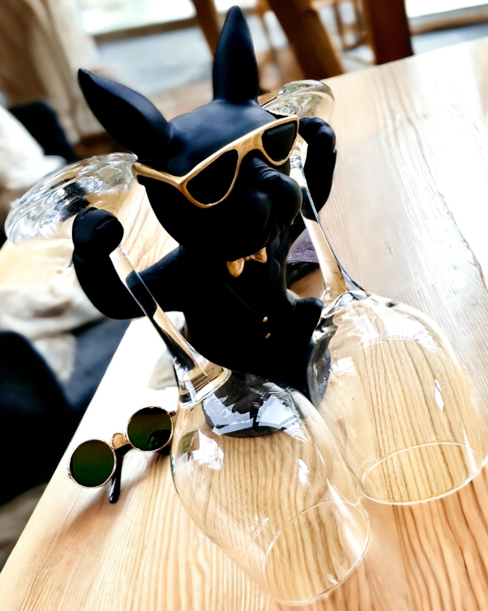 Figur Bulldog Elegance - Exklusiver Glasständer, Personalisierung mit Gravur möglich