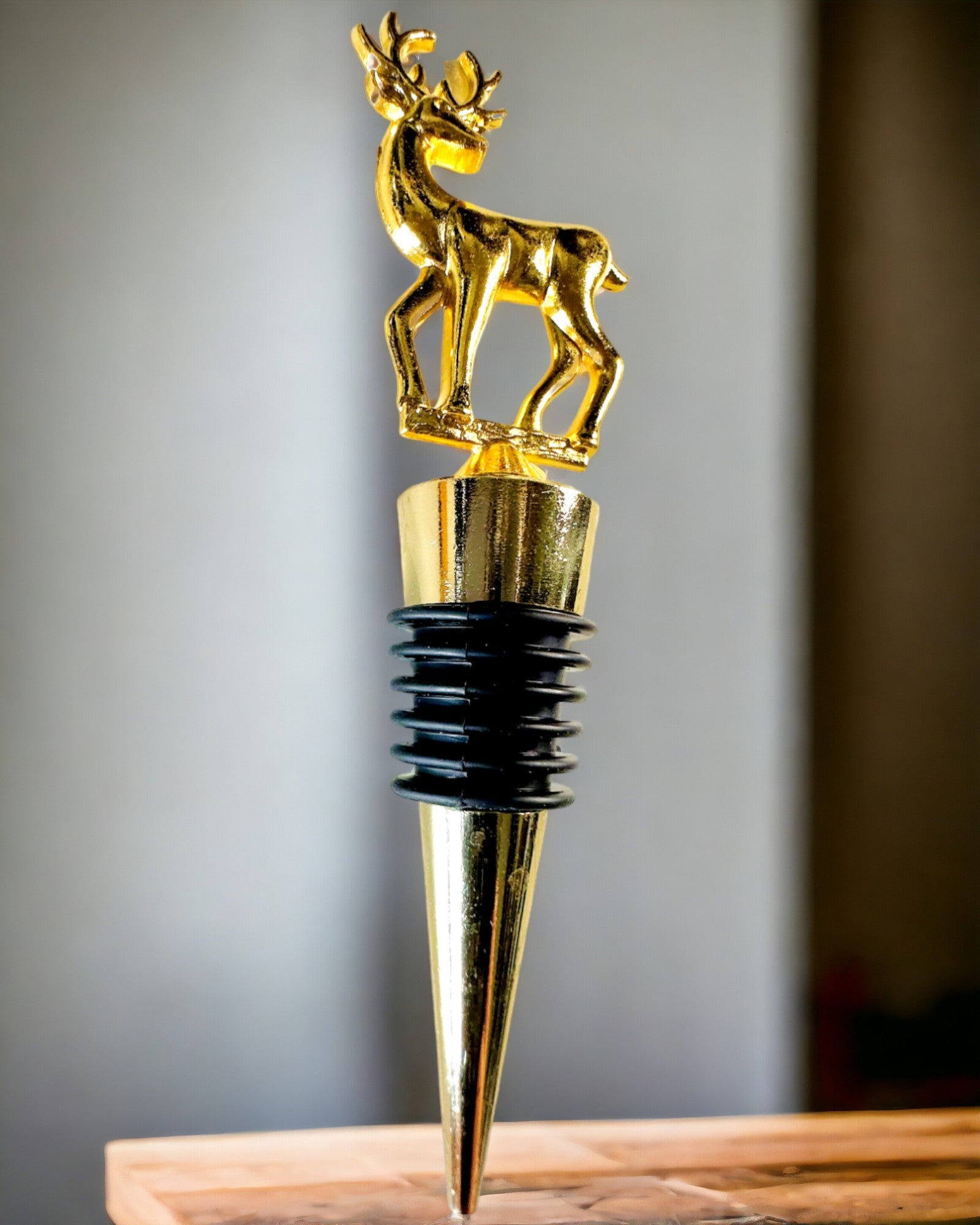 Exclusive Metal Wine Stopper with Deer - Elegant and Functional, customizable with engraving
