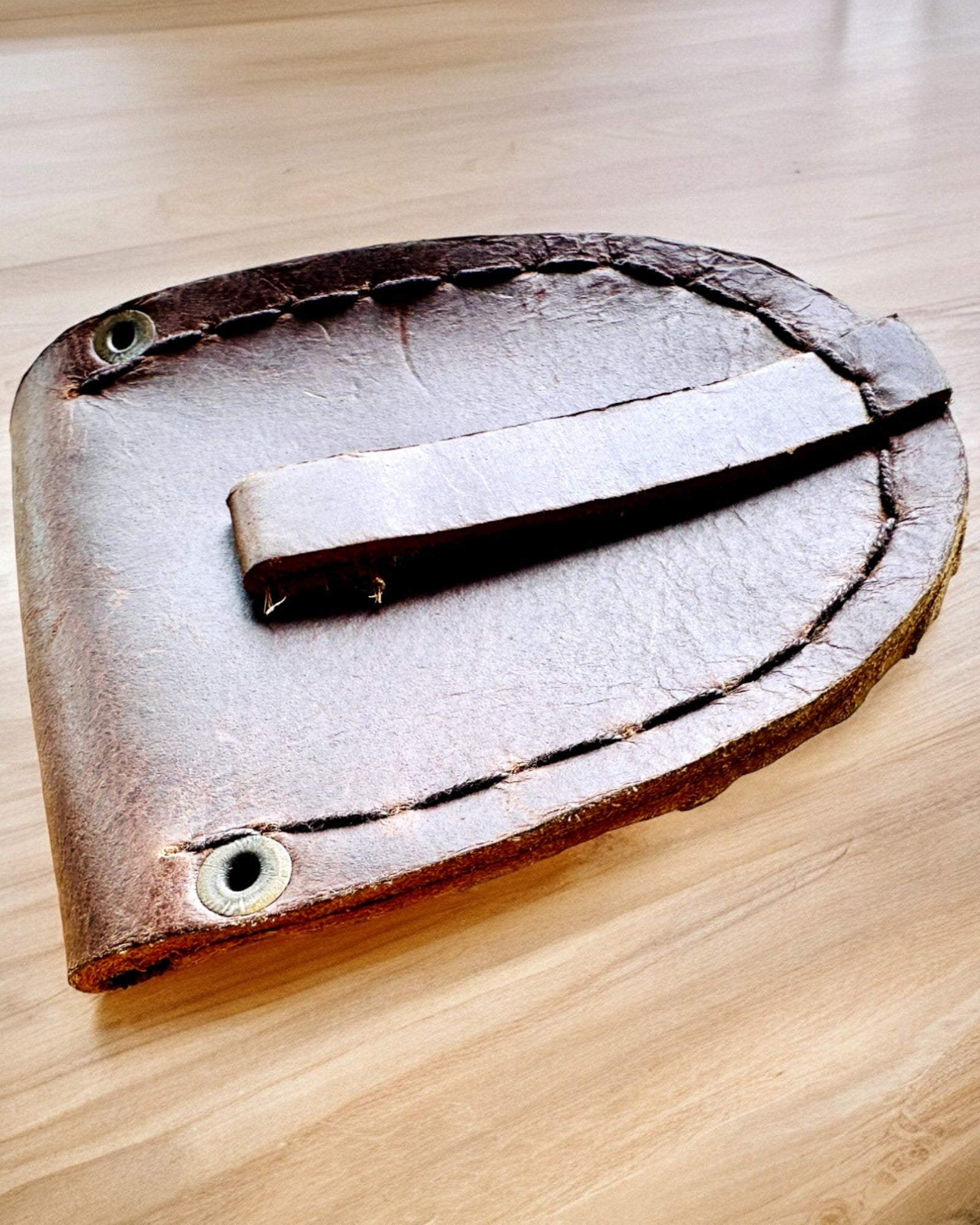 Leren Etui "Odkrywca" - voor compacte kompas of zakhorloge - mogelijkheid tot personalisatie met gravure