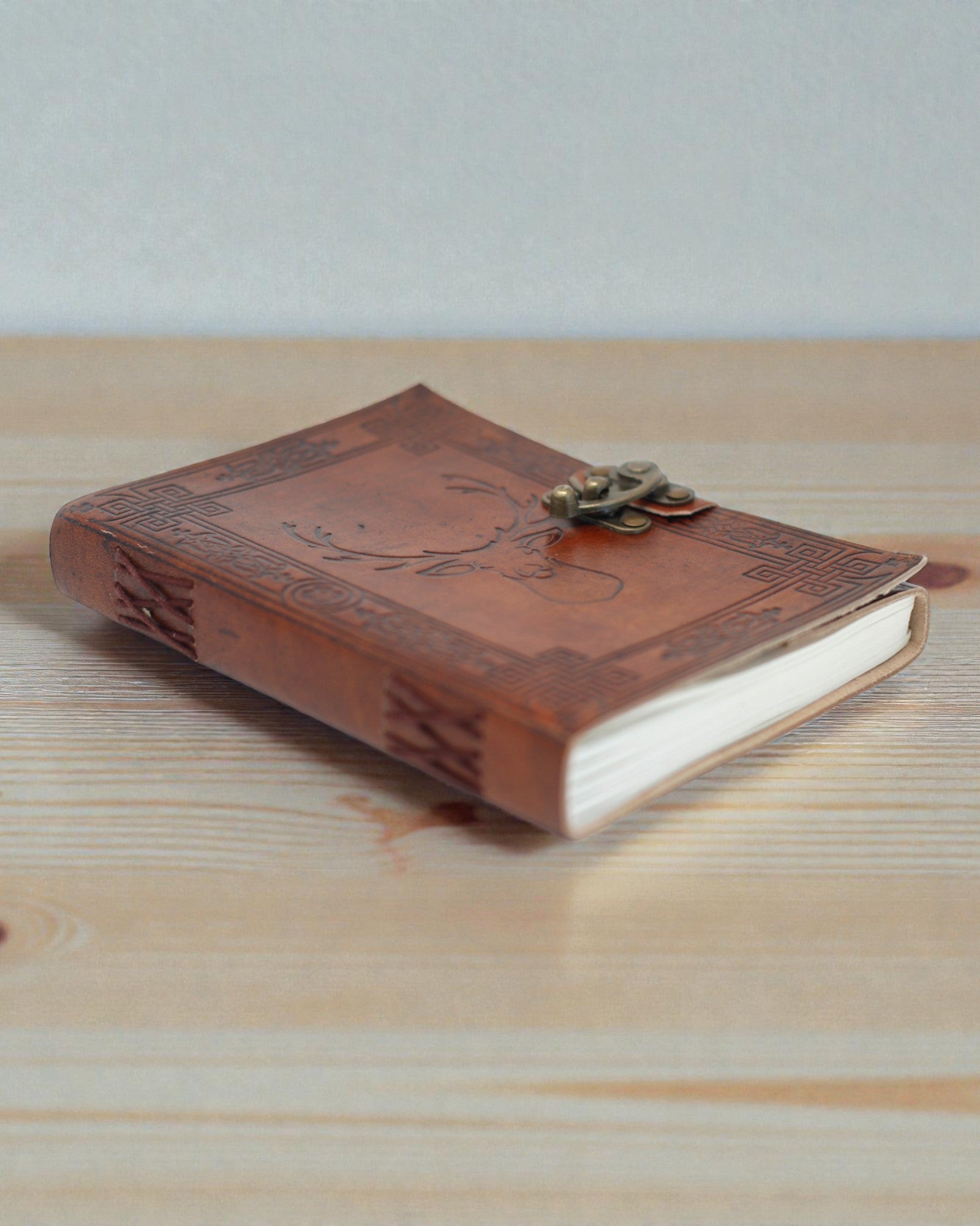 Cervus Spirit – Leather Notebook with a Deer Motif