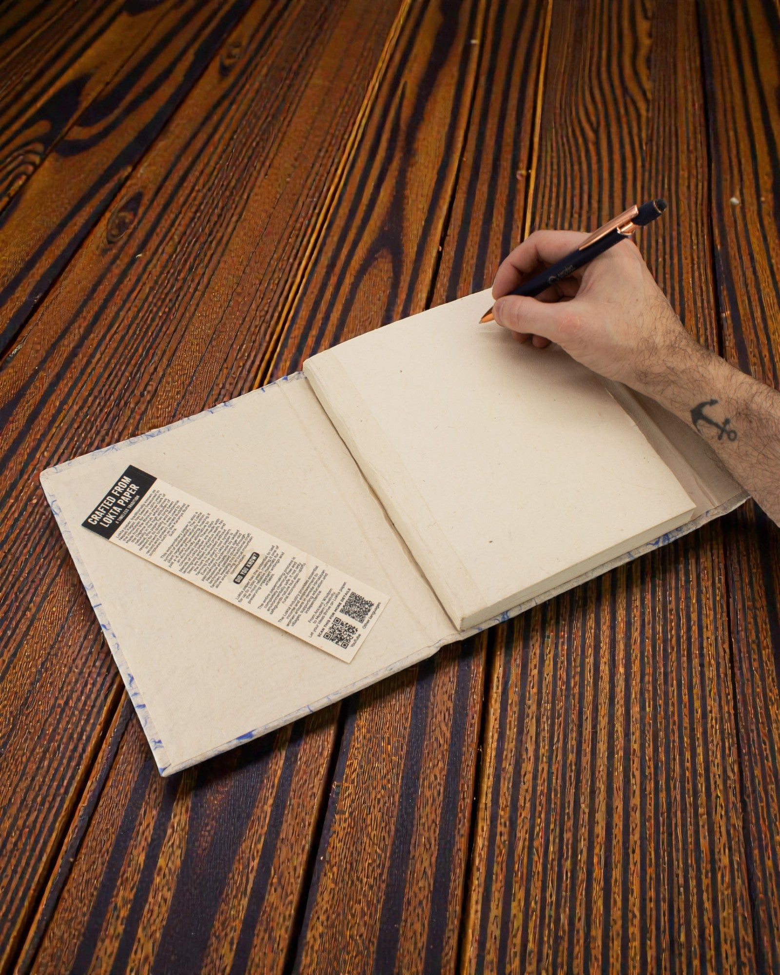 Blue Cotton Cloud – large Lokta notebook with blue cotton 21 × 15 cm, 45 sheets