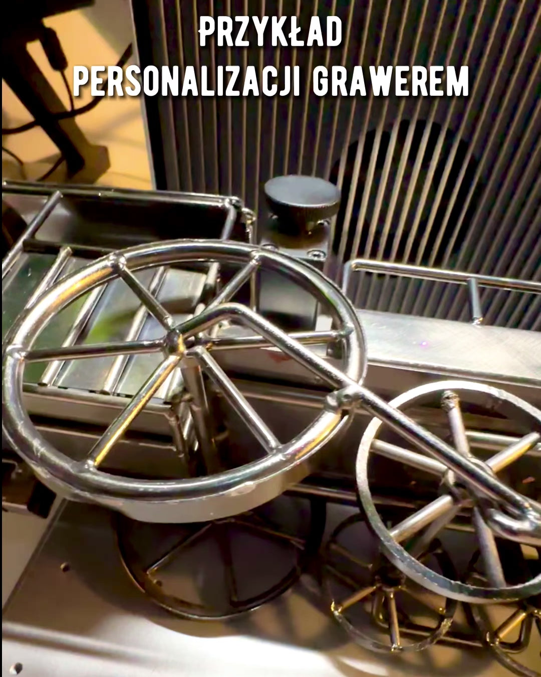 Locomotief van ijzer "Retro Express" – decoratie, model, handgemaakt met de mogelijkheid tot graveren als cadeau