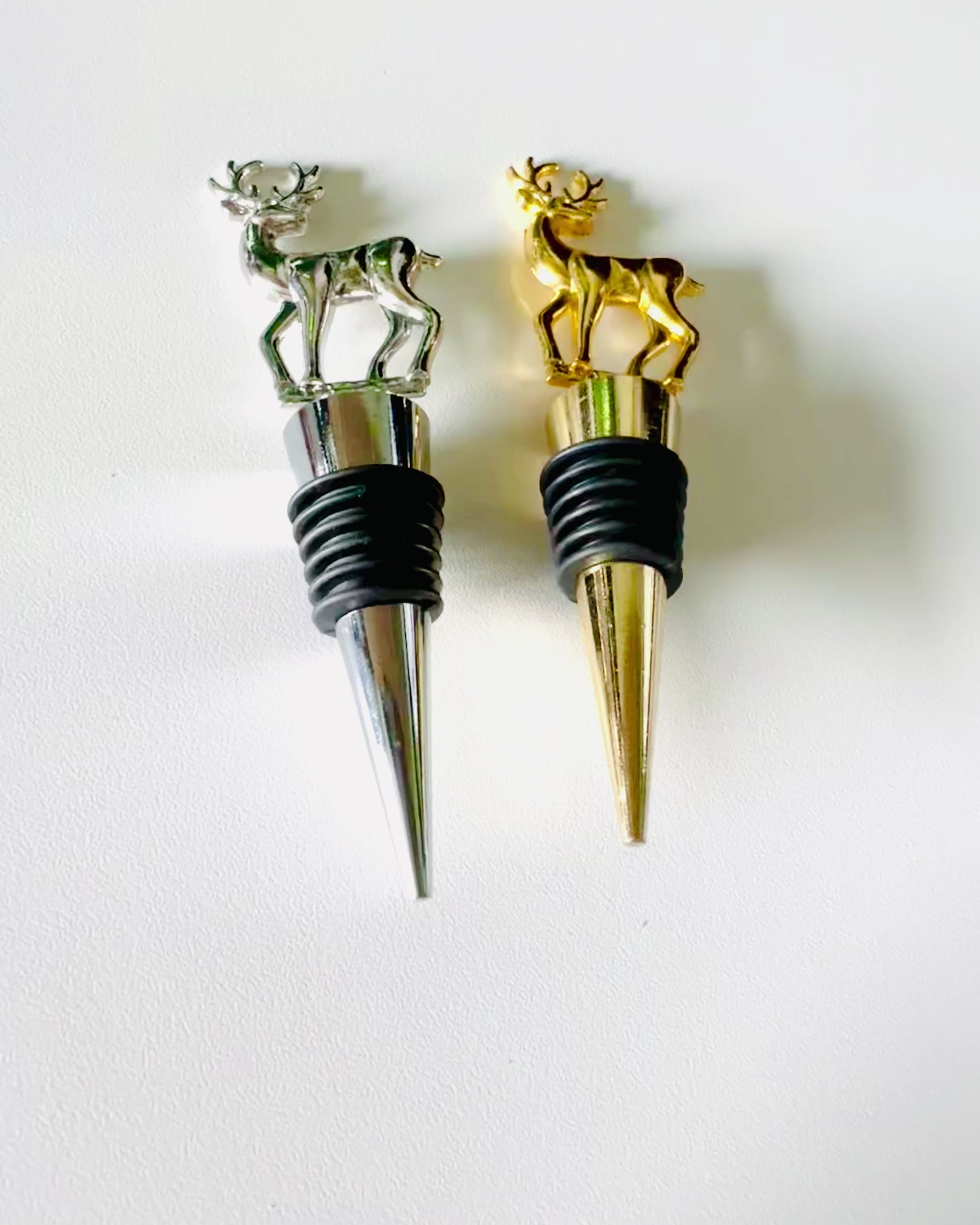 Exclusive Metal Wine Stopper with Deer - Elegant and Functional, customizable with engraving