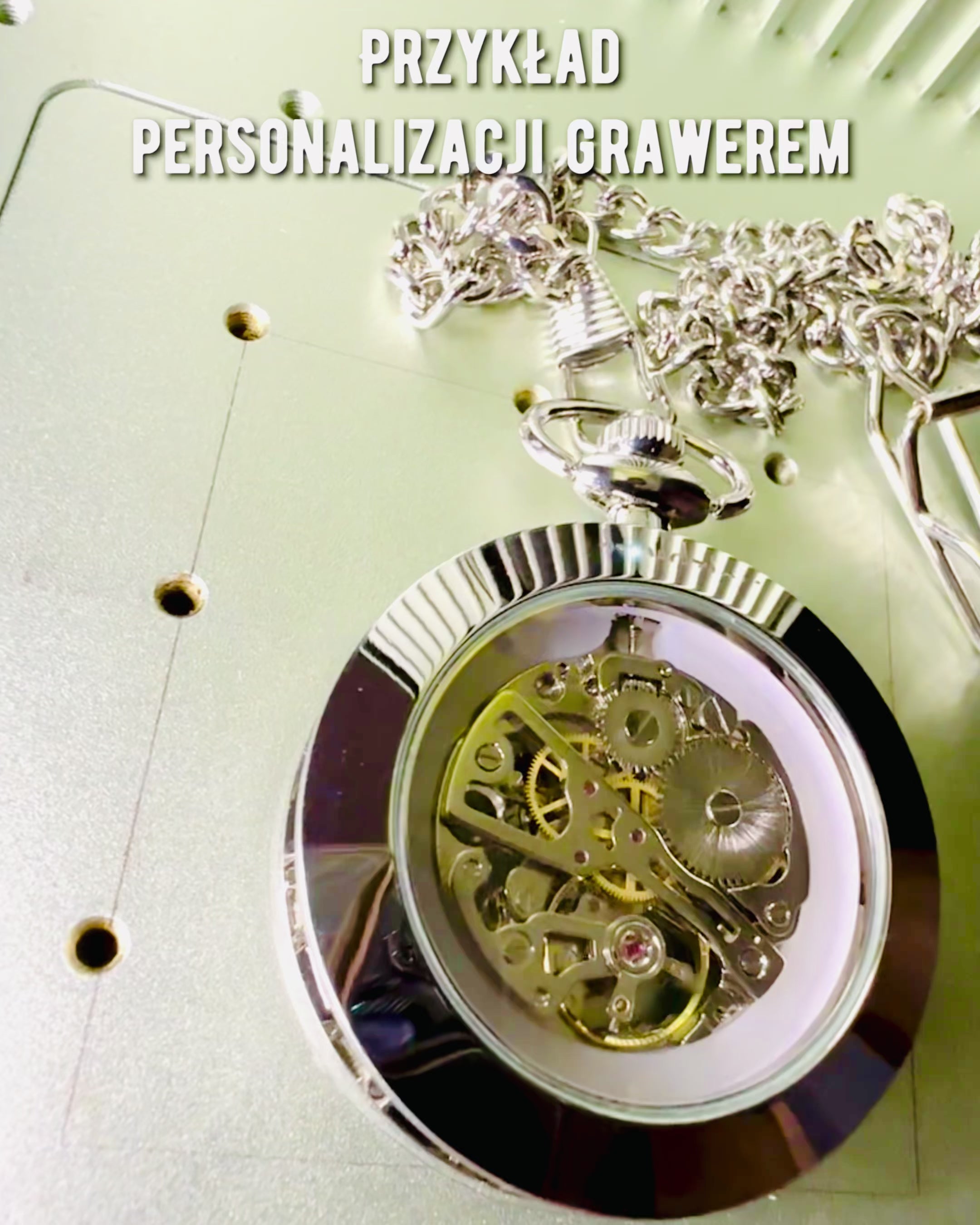 Montre de Poche Mécanique Exclusive Argentée de Style Rétro, Étanche - Élégance pour Chaque Occasion, avec Gravure