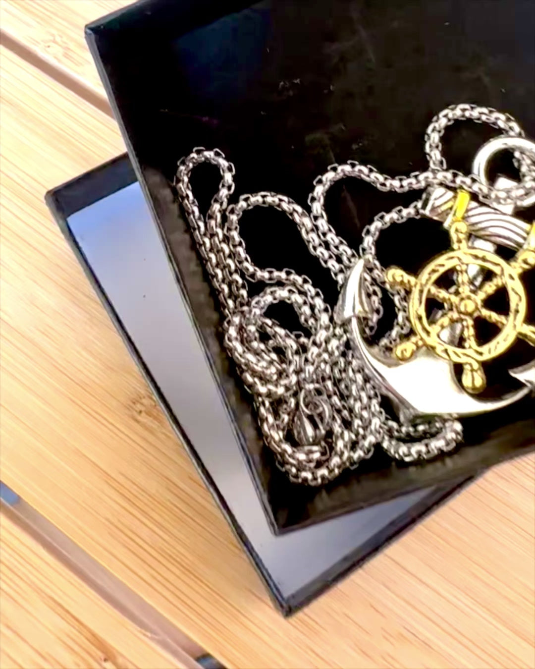 Amulet Morski Kotwica Kapitana, naszyjnik z opcją grawerowania na prezent