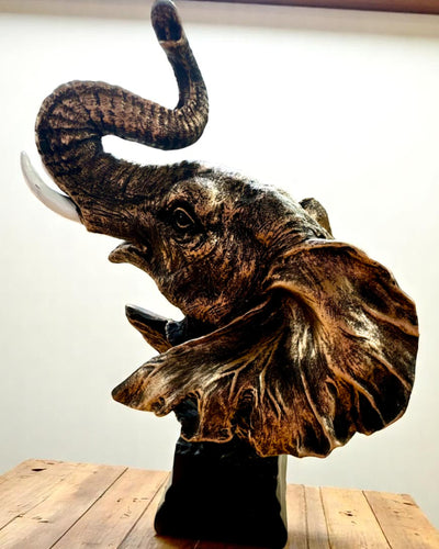 Statuette Décorative "Fierté de la Savane" – Figurine Tête d'Éléphant avec possibilité de gravure, pour cadeau