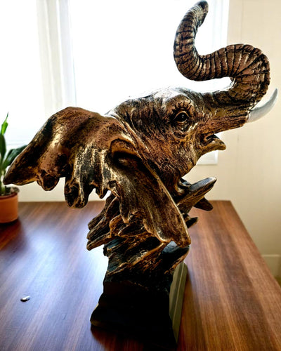 Statuette Décorative "Fierté de la Savane" – Figurine Tête d'Éléphant avec possibilité de gravure, pour cadeau