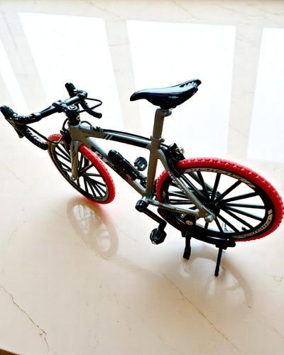 Mini bike "Speedster" – collector's model with engraving option, 2 variants to choose from