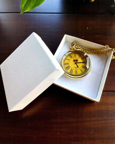 Montre de Poche « Victoria Crown » – En Laiton, Fabriquée à la Main en Inde, 5 cm de largeur, mécanisme japonais, possibilité de personnalisation par gravure pour cadeau