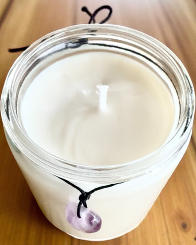 Intentionale Sojakerze Amethyst – Ruhe, Harmonie und Reinigung, 250 ml, Personalisierung als Geschenk möglich