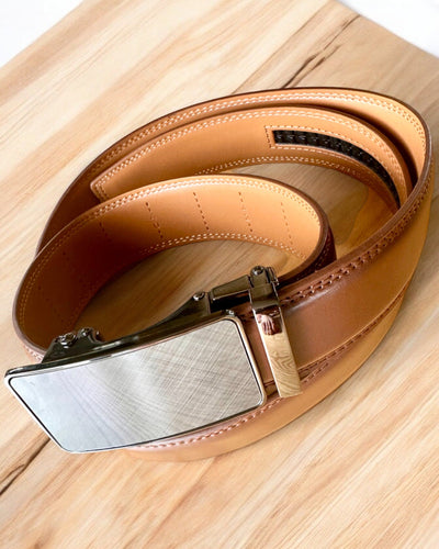 Ceinture Homme Marron avec Boucle Automatique, possibilité de personnalisation par gravure pour cadeau