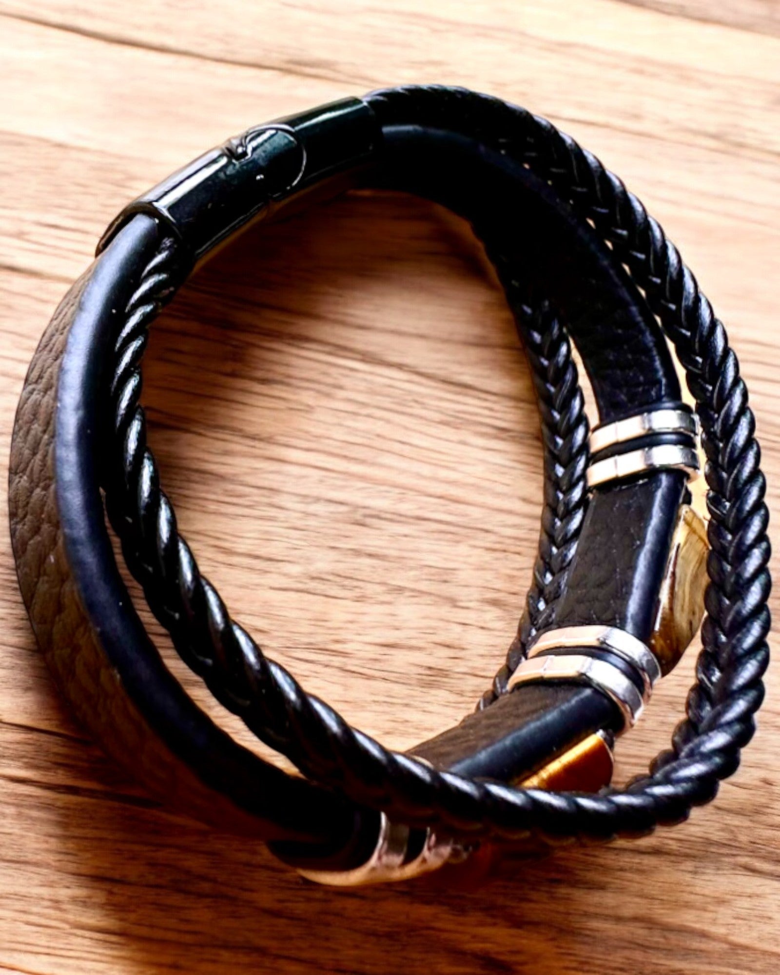 Personalisierbares Geschenkarmband „Tigerauge”