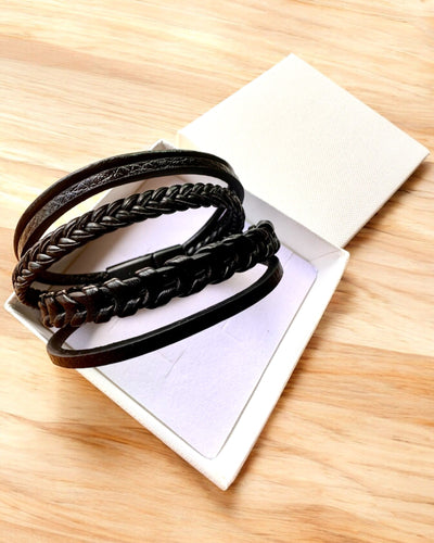 Bracelet "StyleTwist" avec personnalisation gravée