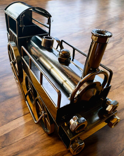 Locomotive en fer "Retro Express" – décoration, modèle, fait main avec possibilité de gravure
