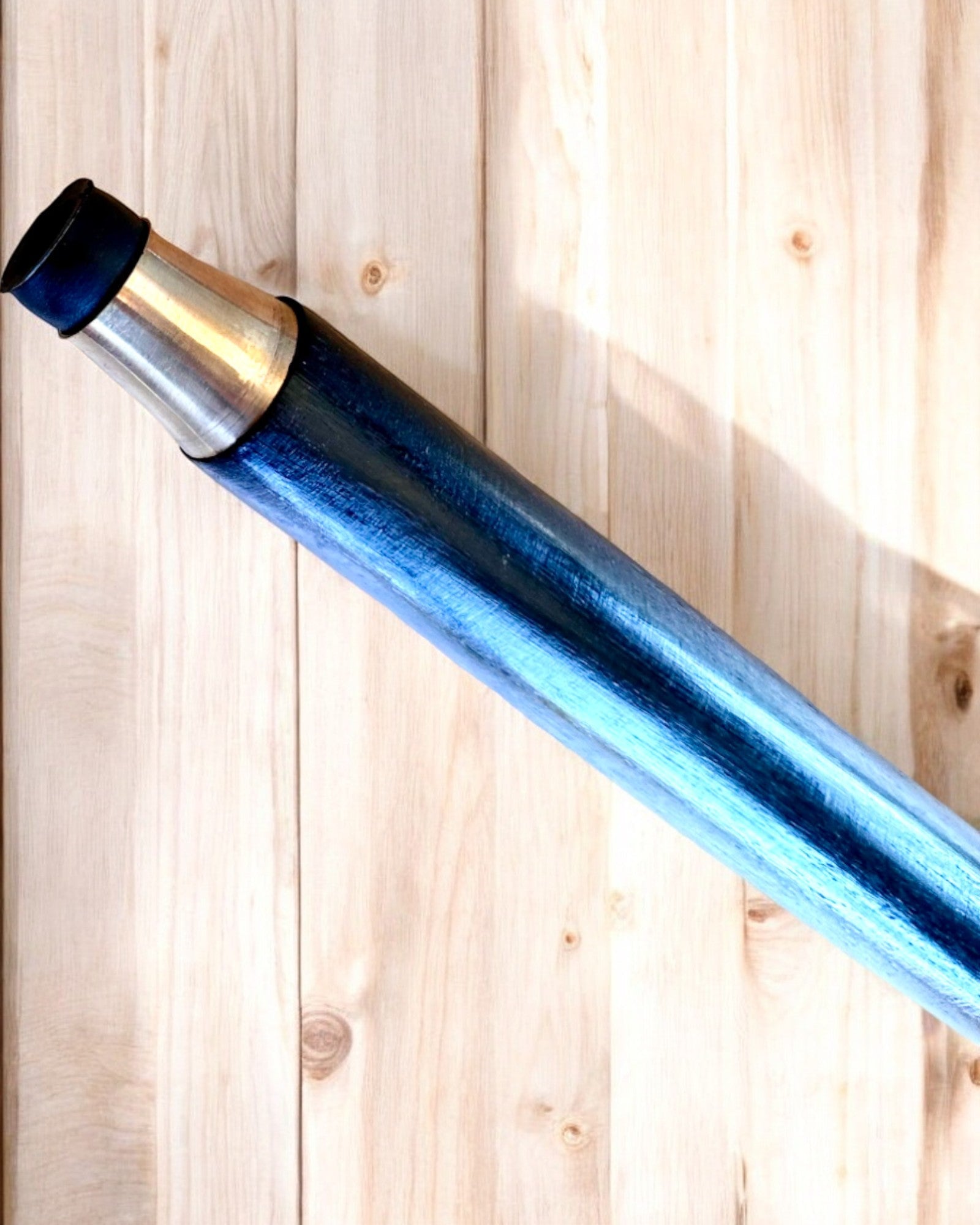 Spazierstock "Blauer Diamant" - Handgefertigt aus Holz, Gravur möglich