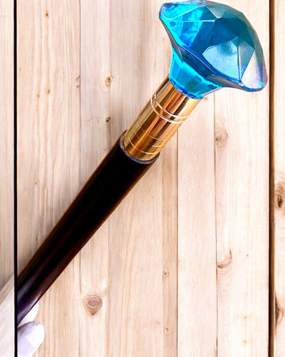 Spazierstock "Blauer Diamant" - Handgefertigt aus Holz, Gravur möglich