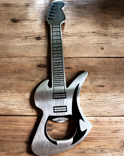 Flesopener Gitaar Rock'n'Open, 2 varianten, personalisatie met gravure als cadeau