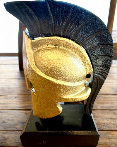 Spartan Premium Helmet – handcrafted decorative sculpture, customizable with engraving for a gift