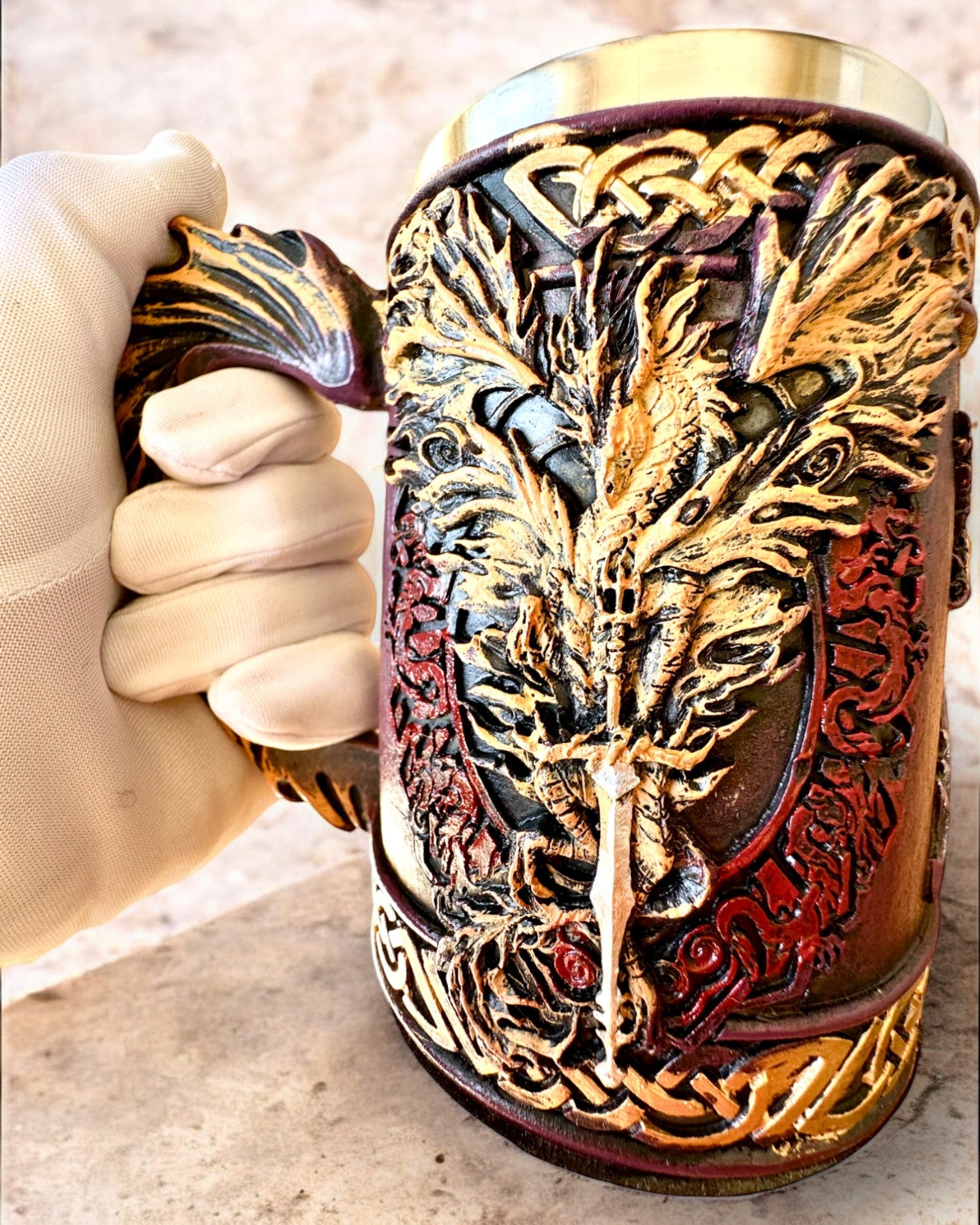 Chope Sombre du Chevalier - 700 ml, possibilité de personnalisation par gravure pour cadeau