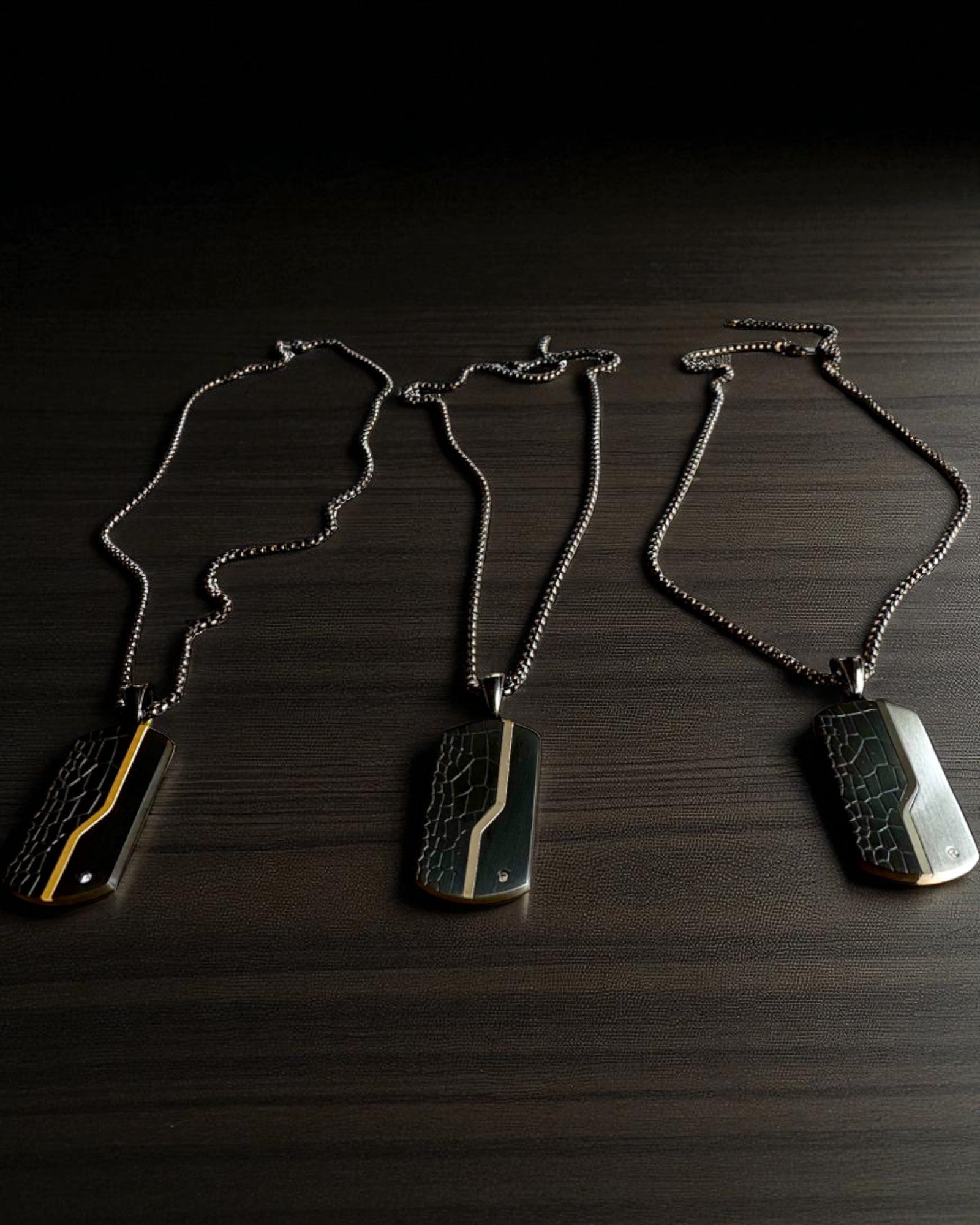 Collier pour homme Dog Tag « SteelVision » – acier inoxydable, 15 variantes, personnalisation par gravure