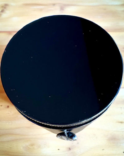 Świeca sojowa intencyjna  250 ml z naturalnym kamieniem – wybierz swoją energię: Cytryn lub Granat, personalizacja grawerem na prezent