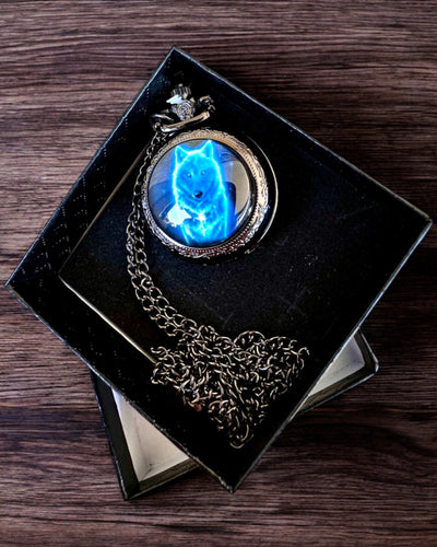 Lunar Wolf Pocket Watch – Moon Wolf Clock, customizable with engraving for a gift