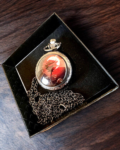 Montre de Poche Rose de Nuit, possibilité de personnalisation avec gravure pour cadeau