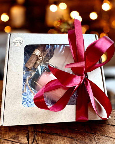 Świeca sojowa intencyjna  250 ml z naturalnym kamieniem – wybierz swoją energię: Cytryn lub Granat, personalizacja grawerem na prezent