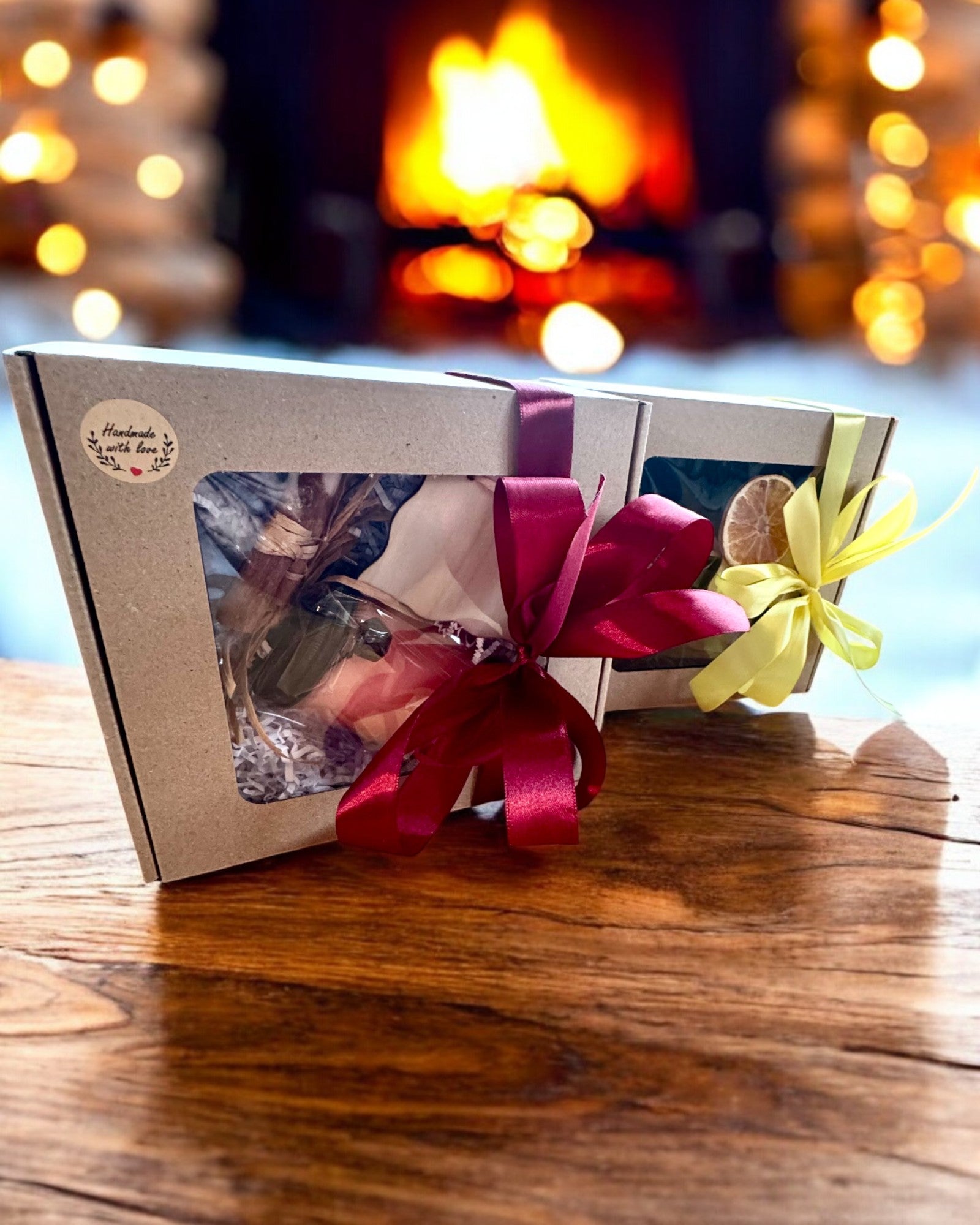 Bougie de soja intentionnelle 250 ml avec pierre naturelle – choisissez votre énergie : Citrine ou Grenat, personnalisation par gravure pour cadeau