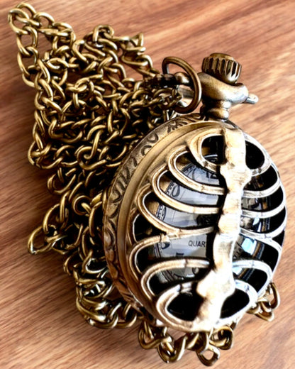 Taschenuhr "Rybia Łuska" mit Gravurmöglichkeit als Geschenk
