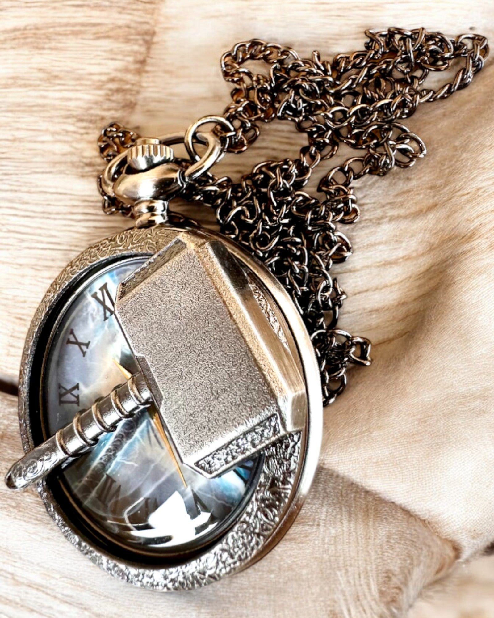 Time Hammer - Pocket Watch, customizable with engraving for a gift
