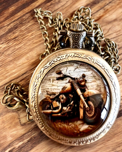 Retro Taschenuhr "Motorradstil", personalisierbar mit Gravur als Geschenk