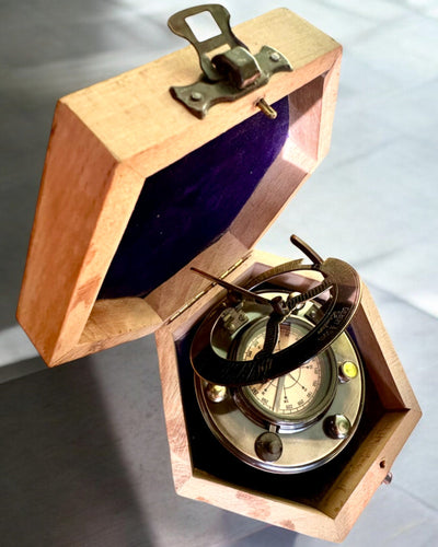 Kapiteins Kompas Explorer 2 – mogelijkheid voor gepersonaliseerde gravure als cadeau, beschikbaar in 2 kleurvarianten