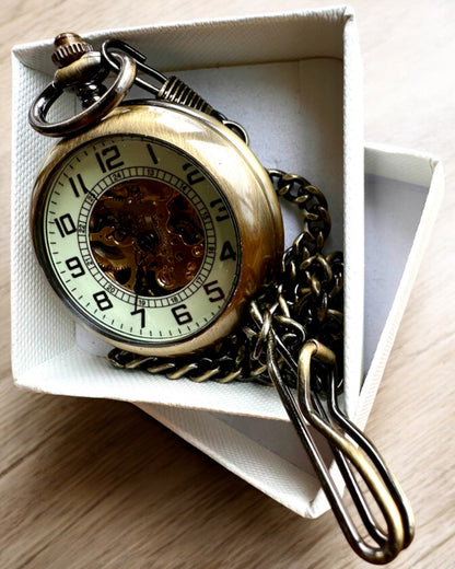Montre de Poche Classique "Oldtimer" - élégance rétro stylée, possibilité de personnalisation avec gravure pour cadeau