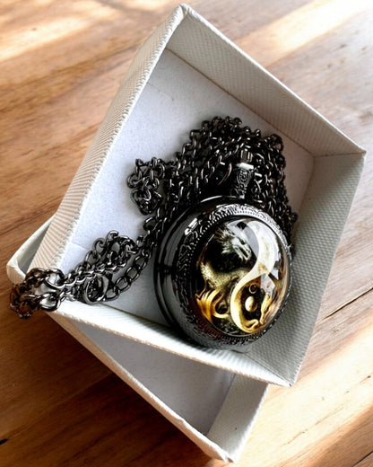 Montre de poche « Smoczy Okrąg 2 » – un accessoire élégant avec une touche de magie - personnalisation par gravure pour cadeau