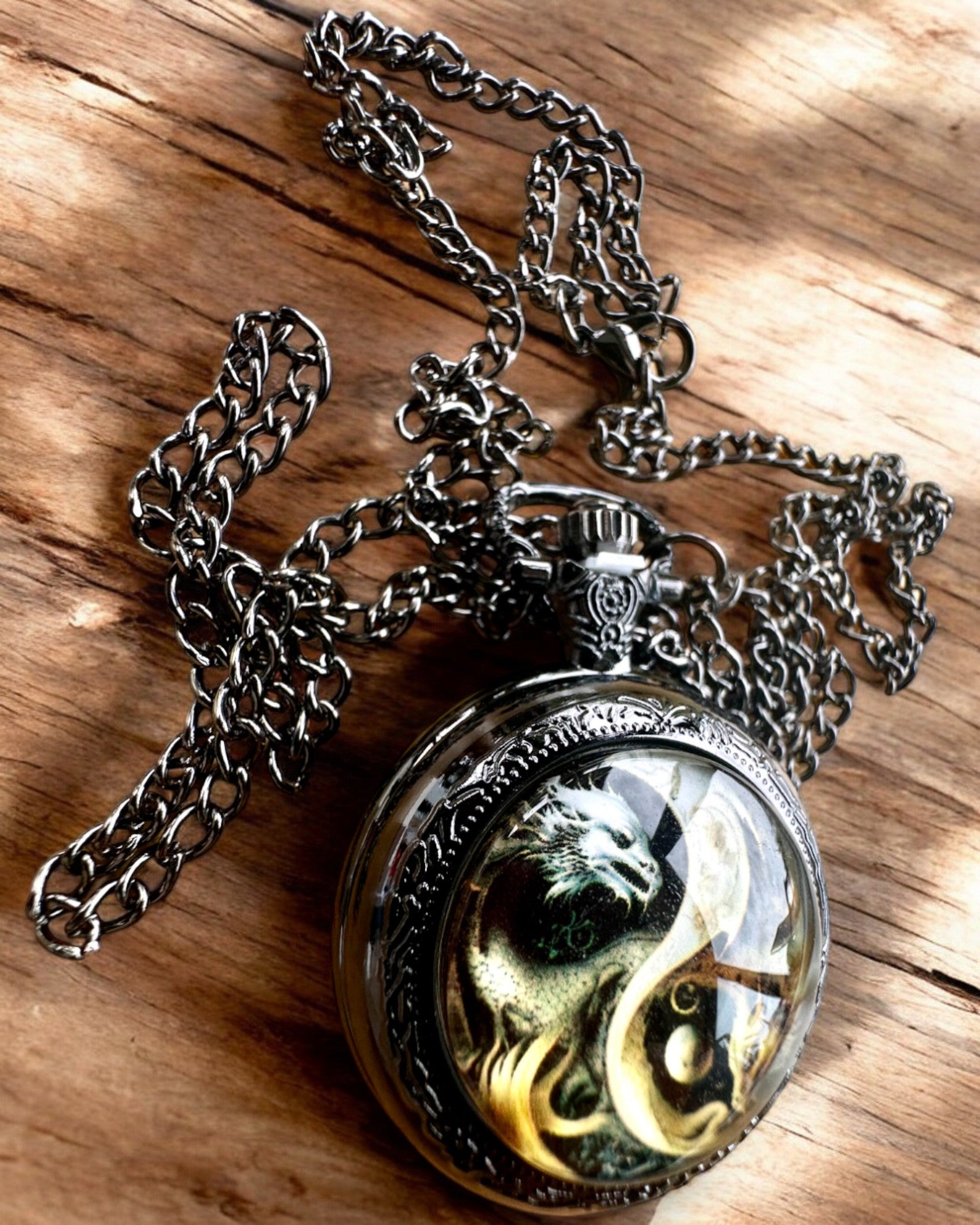 Montre de poche « Smoczy Okrąg 2 » – un accessoire élégant avec une touche de magie - personnalisation par gravure pour cadeau