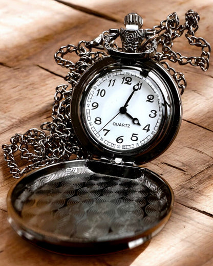 Montre de poche « Smoczy Okrąg 2 » – un accessoire élégant avec une touche de magie - personnalisation par gravure pour cadeau