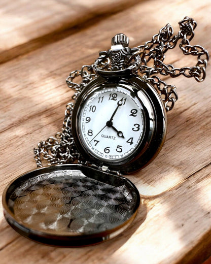 Montre de poche « Smoczy Okrąg 2 » – un accessoire élégant avec une touche de magie - personnalisation par gravure pour cadeau