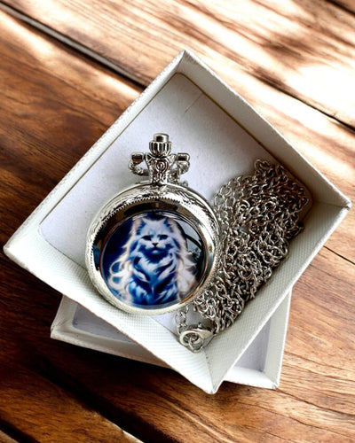 Montre de Poche "Chatte Stellaire" avec Gravure Personnalisable, 2 variantes de couleur au choix