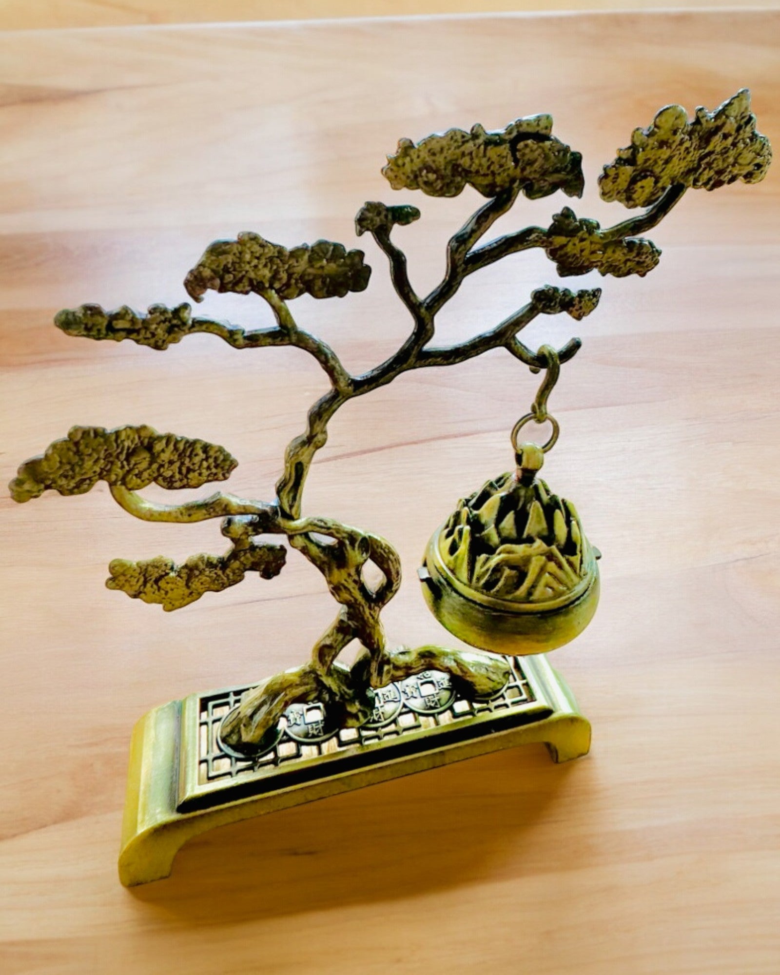Porte-encens en métal élégant Bonsai - possibilité de personnalisation par gravure pour cadeau