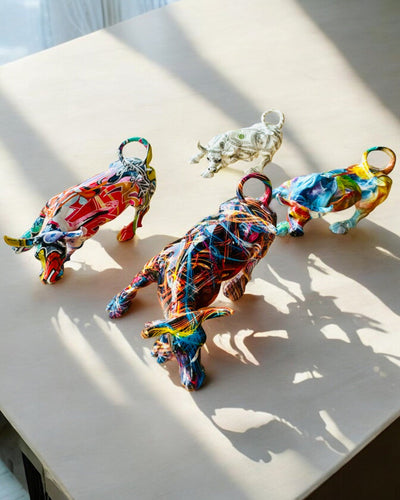 Sculpture Taureau Décoratif "BullArt" – Art Unique avec Option de Gravure - 4 variantes de couleur, pour un cadeau personnalisé