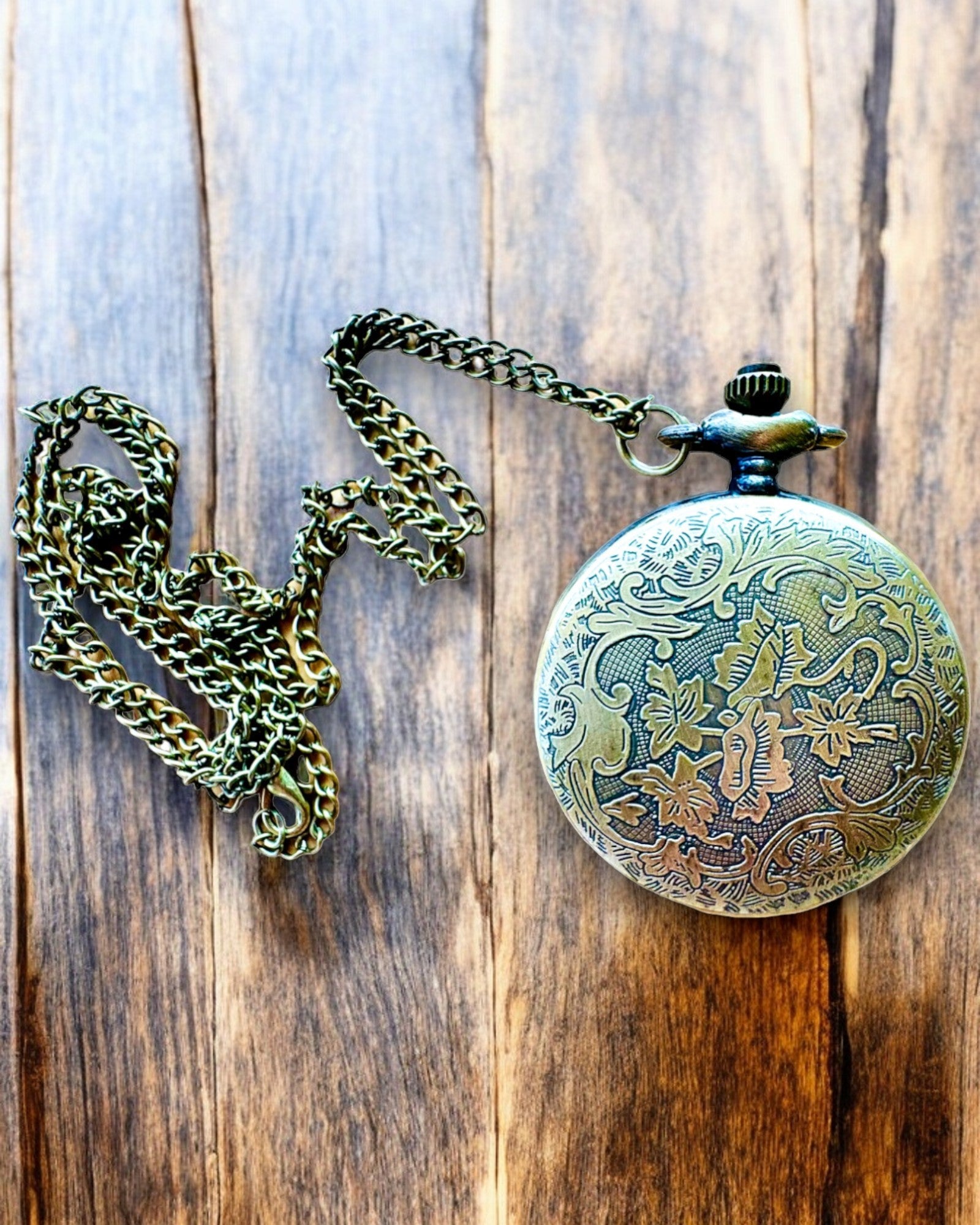 Altmodische Taschenuhr mit Kompassmotiv und Kette, Quarz, Personalisierung mit Gravur