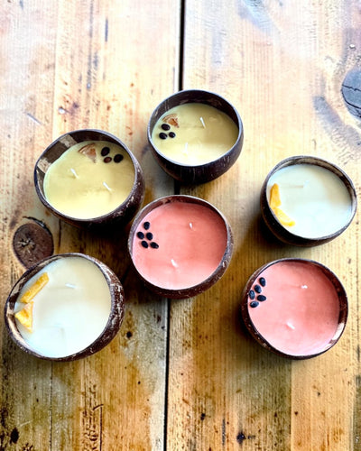 Sojakerze im Kokosnuss-Cup 200–300 ml – Summer Collection, 3 Düfte zur Auswahl, Personalisierung durch Gravur