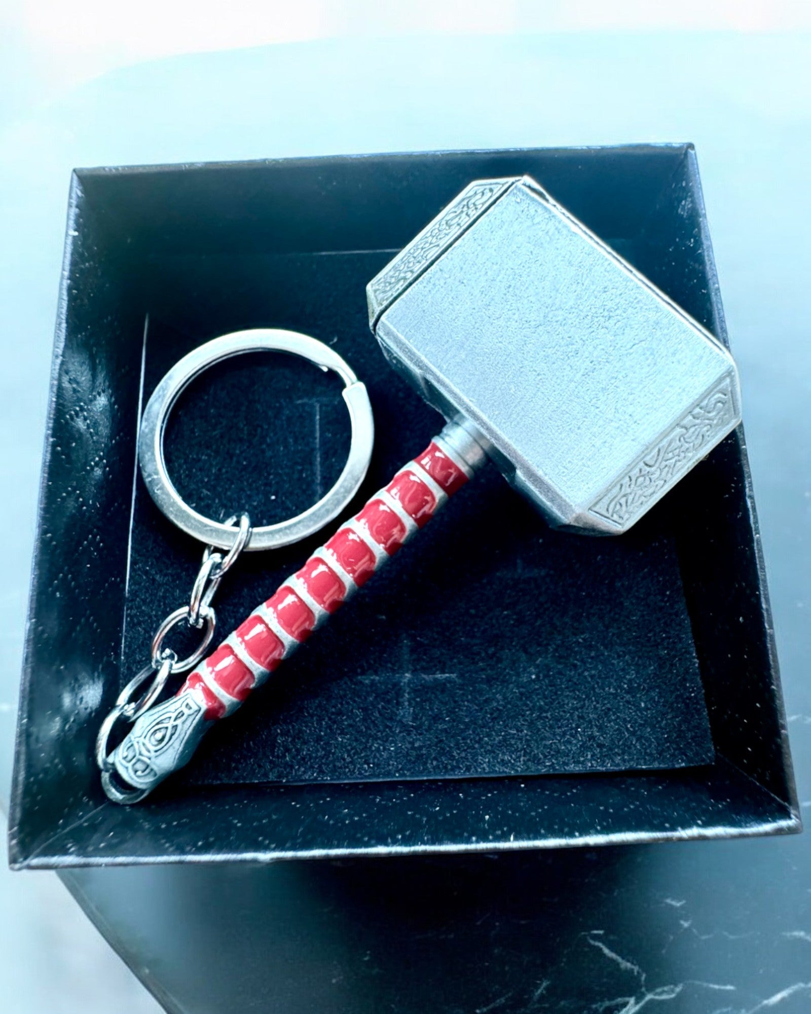Marteau de Thor - Porte-clés de Puissance, possibilité de personnalisation avec gravure pour cadeau